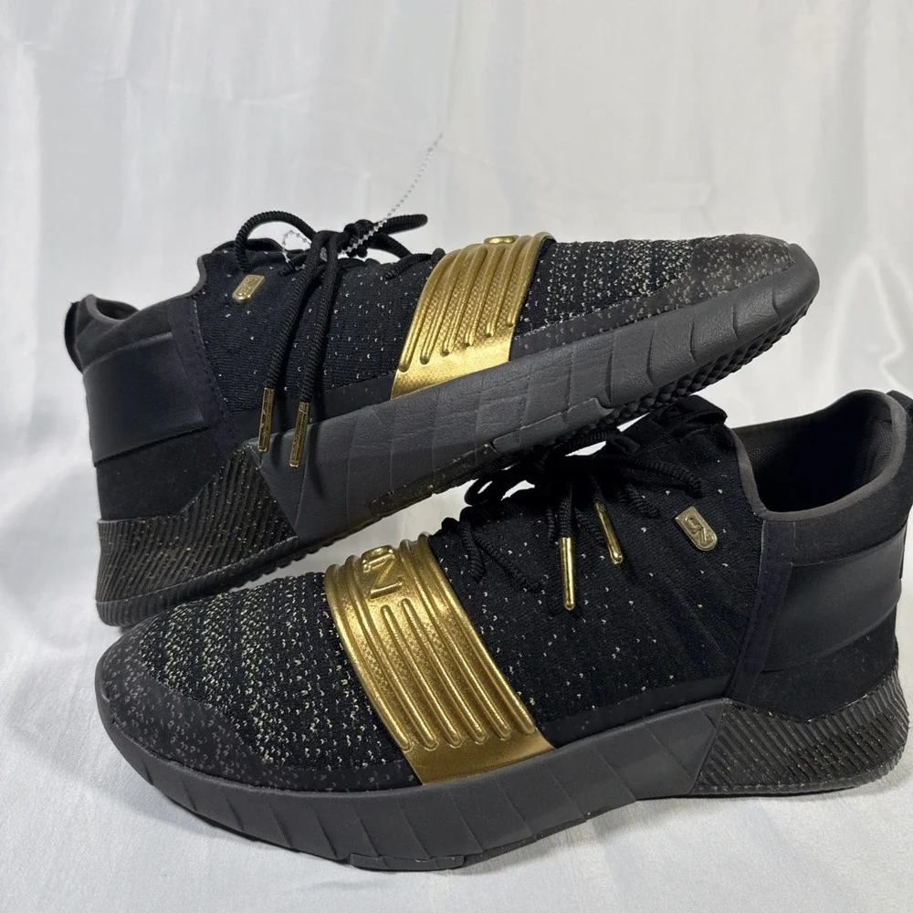 Under Armour UA C1N TR Mens 10.5 Black Gold Athletic Sneakers 3000233-001
